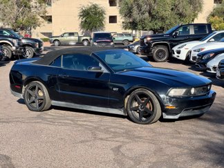 Used 2010 Ford Mustang GT image 1