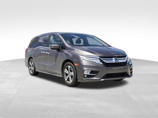 Used 2018 Honda Odyssey Touring image 1
