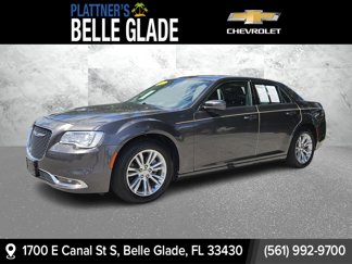 Used 2021 Chrysler 300 Touring w/ Driver Convenience Group image 1