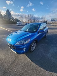 Used 2021 Ford Escape SEL w/ Technology Package image 1