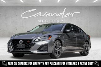 Used 2023 Nissan Altima 2.5 SR image 1
