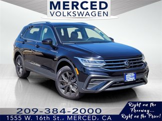 New 2024 Volkswagen Tiguan SE image 1