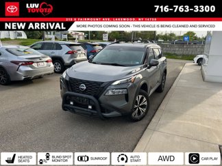 Used 2021 Nissan Rogue SV w/ Premium Package image 1