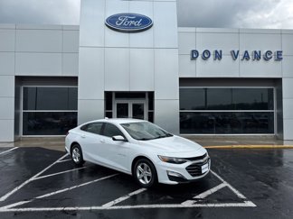 Used 2023 Chevrolet Malibu LT image 1
