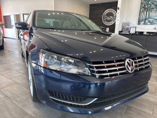 Used 2014 Volkswagen Passat 1.8T SE image 1