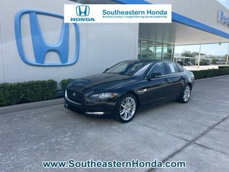Used 2016 Jaguar XF Prestige image 1