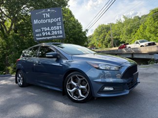 Used 2018 Ford Focus ST image 1