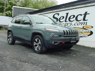 Used 2014 Jeep Cherokee Trailhawk w/ Comfort/Convenience Group image 1