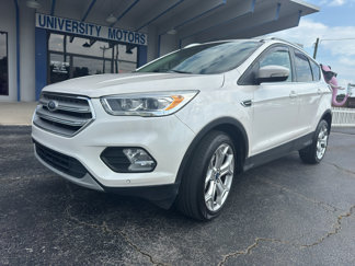 Used 2019 Ford Escape Titanium image 1