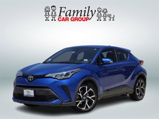 Used 2021 Toyota C-HR XLE image 1