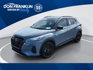 Used 2024 Nissan Kicks SR image 1