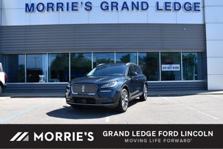 Used 2022 Lincoln Corsair Reserve w/ Elements Package image 1