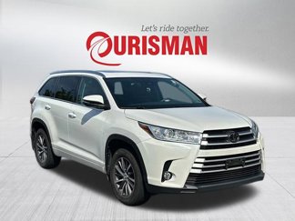 Used 2017 Toyota Highlander XLE image 1