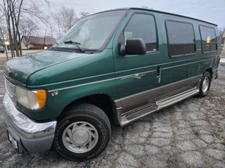 Used 2002 Ford E-150 and Econoline 150 image 1