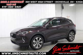 Used 2023 Ford Escape Platinum image 1