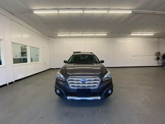 Used 2016 Subaru Outback 2.5i Limited image 1