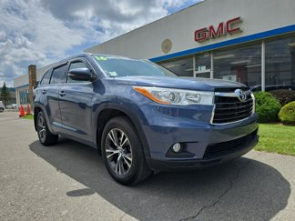 Used 2016 Toyota Highlander XLE image 1