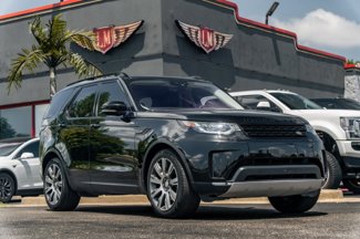 Used 2017 Land Rover Discovery HSE image 1