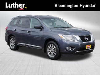 Used 2014 Nissan Pathfinder SL w/ SL Premium Package image 1