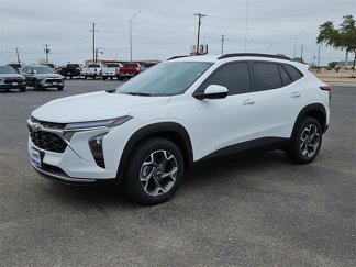 New 2025 Chevrolet Trax LT w/ Driver Confidence Package image 1