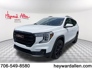 Used 2022 GMC Terrain SLE w/ Driver Convenience Package image 1