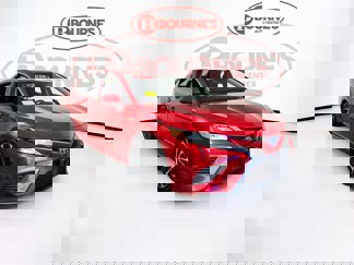Used 2020 Toyota Camry SE image 1