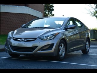 Used 2015 Hyundai Elantra SE image 1