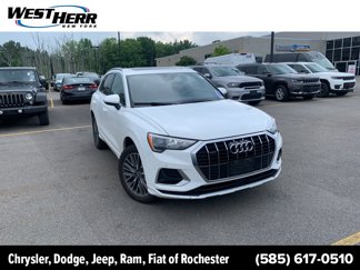 Used 2022 Audi Q3 2.0T Premium w/ Convenience Package image 1