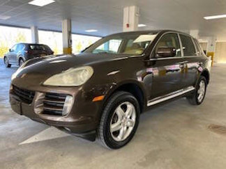 Used 2009 Porsche Cayenne image 1