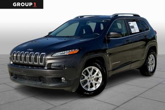 Used 2016 Jeep Cherokee Latitude w/ Safety/Convenience Group image 1