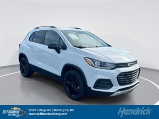 Used 2022 Chevrolet Trax LT w/ Redline Edition image 1