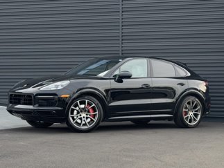 Used 2022 Porsche Cayenne GTS image 1