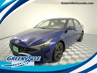 Used 2023 Hyundai Elantra SEL image 1