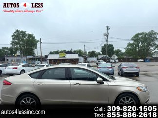 Used 2017 Ford Fusion SE image 1