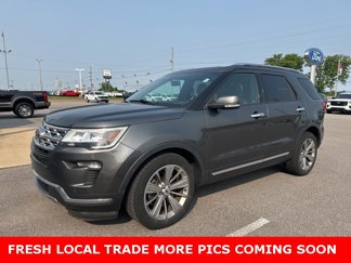 Used 2018 Ford Explorer Limited image 1