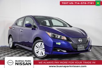 Used 2023 Nissan Leaf S image 1