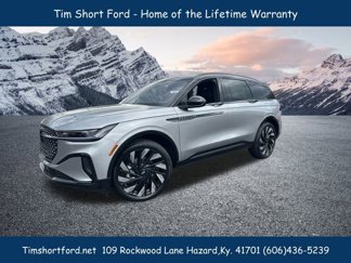New 2025 Lincoln Nautilus Reserve w/ Jet Appearance Package image 1