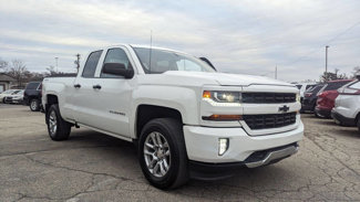 Used 2017 Chevrolet Silverado 1500 Custom image 1
