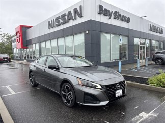 Certified 2023 Nissan Altima 2.5 SR w/ SR Premium Package image 1