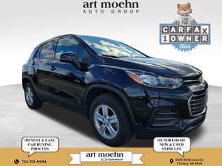 Certified 2022 Chevrolet Trax LS w/ Tint and Cruise Package image 1