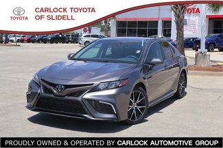 Used 2023 Toyota Camry SE image 1