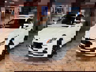 Used 2014 Maserati Ghibli image 1