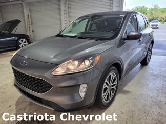 Used 2022 Ford Escape SEL image 1