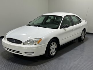 Used 2007 Ford Taurus SE image 1