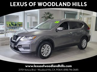 Used 2020 Nissan Rogue SV image 1