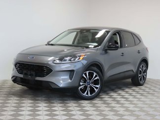 Used 2022 Ford Escape SE w/ SE Sport Appearance Package image 1