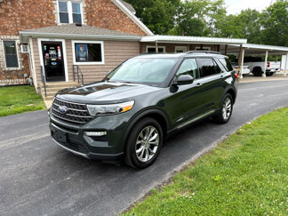 Used 2023 Ford Explorer XLT w/ Equipment Group 202A image 1