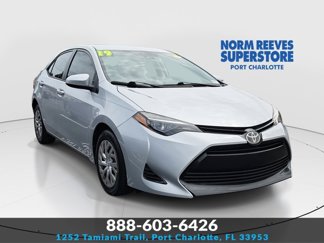 Used 2019 Toyota Corolla LE image 1