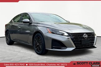 Used 2023 Nissan Altima 2.5 S image 1