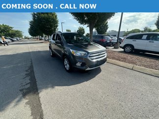 Used 2018 Ford Escape SE w/ SE Sync 3 Package image 1